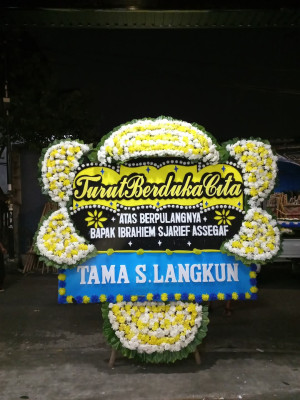 Papan Bunga Duka di Cimungkal